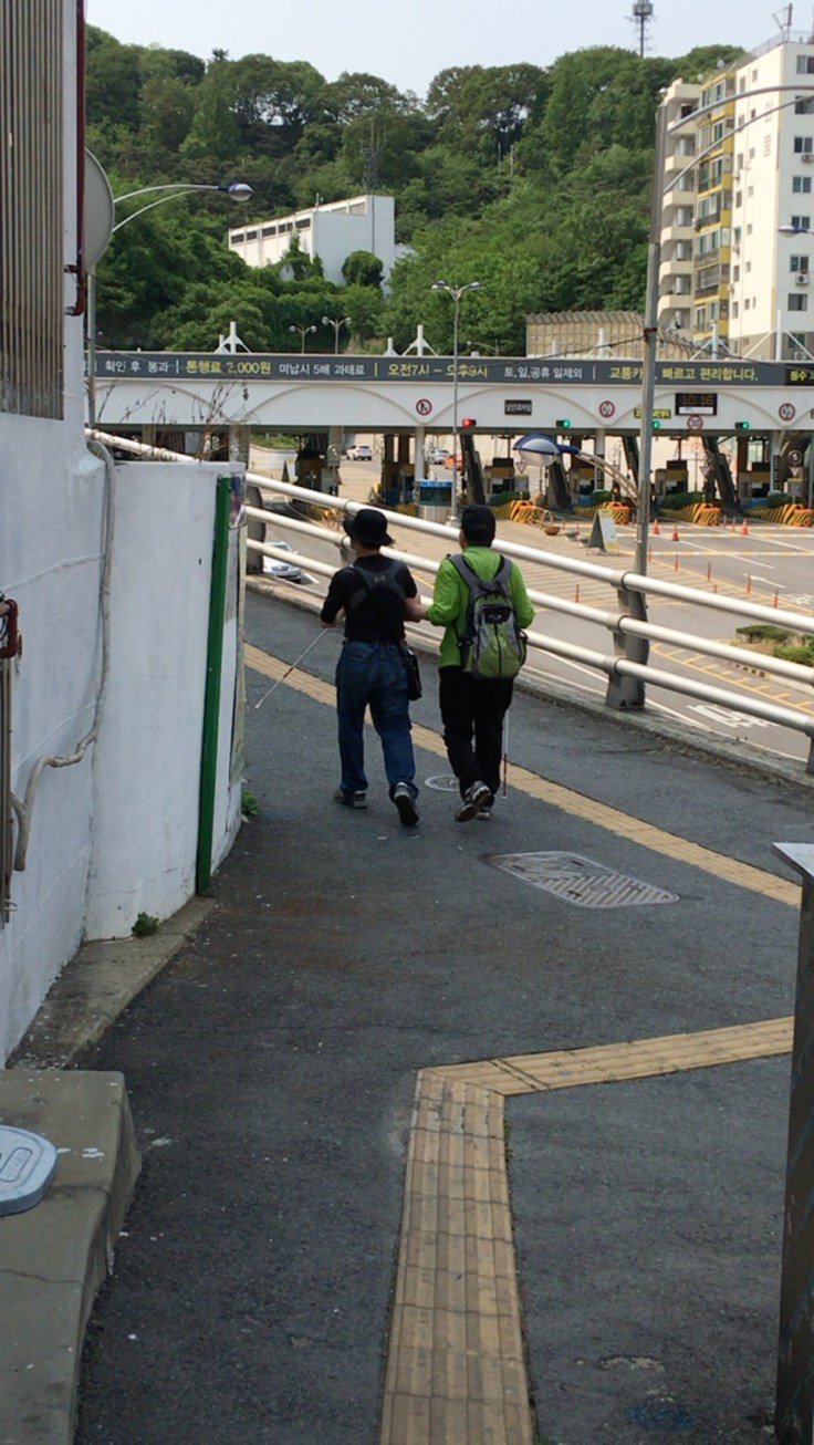 20170528_011634360_iOS